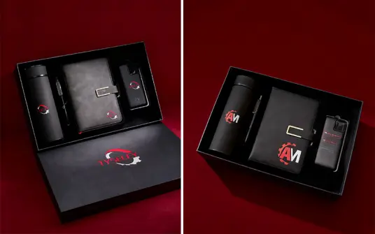 送國外客戶商務(wù)禮品選什么？有禮有伴定制套裝超省心